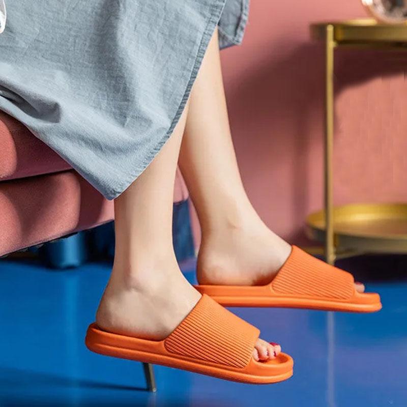 WTEMPO Velké pantofle Pánské léto Plochý podpatek Silná měkká podešev EVA Jednobarevné pruhované pár Pantofle Vnitřní koupelna Protiskluzové Dámské pantofle