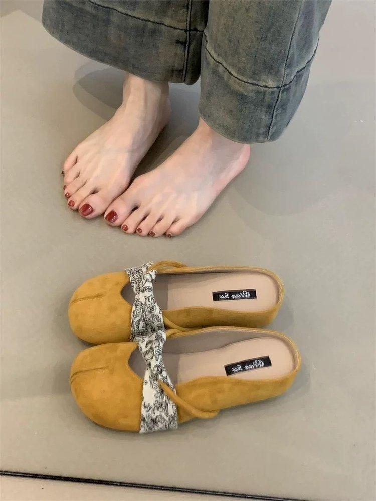 

Ретро туфли Мэри Джейн 2025 весна французский нишевый дизайн нежная замша внутренняя платформа увеличение высоты один шаг ленивые тапочки 35