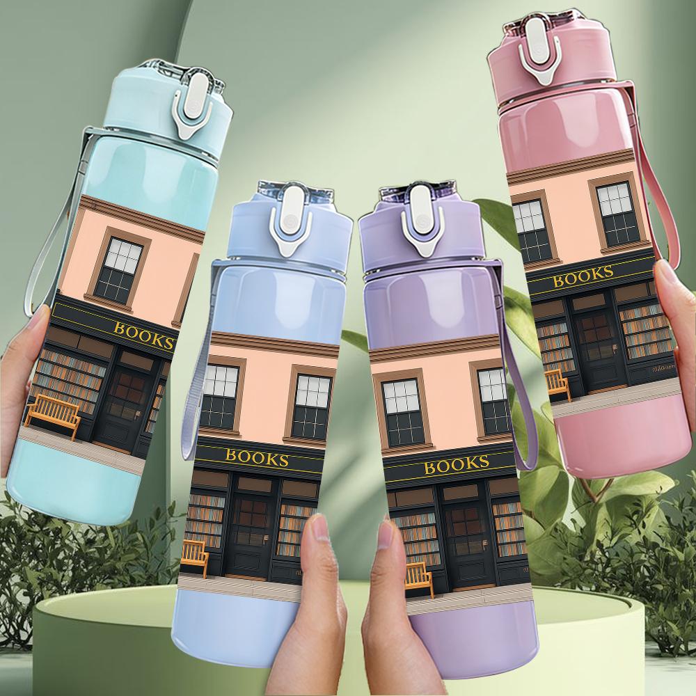 1PC Vintage Street Shop Facade 750ml Color Plastic Sports Water Bottle Leakproof Flip Straw Lid For Sports Office Home Use