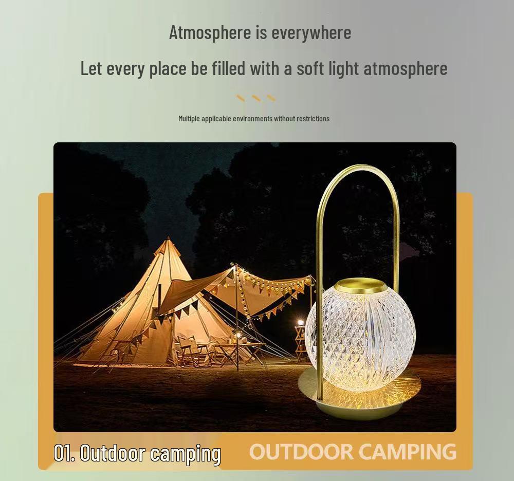 Kreative USB-geladene minimalistische LED-Metall-Tischleuchte - Nachttisch-Nachtlicht-Ornament