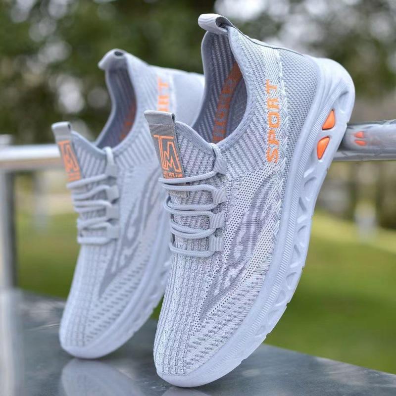 Men's shoes summer 2026 mesh new fly-woven mesh men's soft-soled breathable sports shoes casual shoes light running