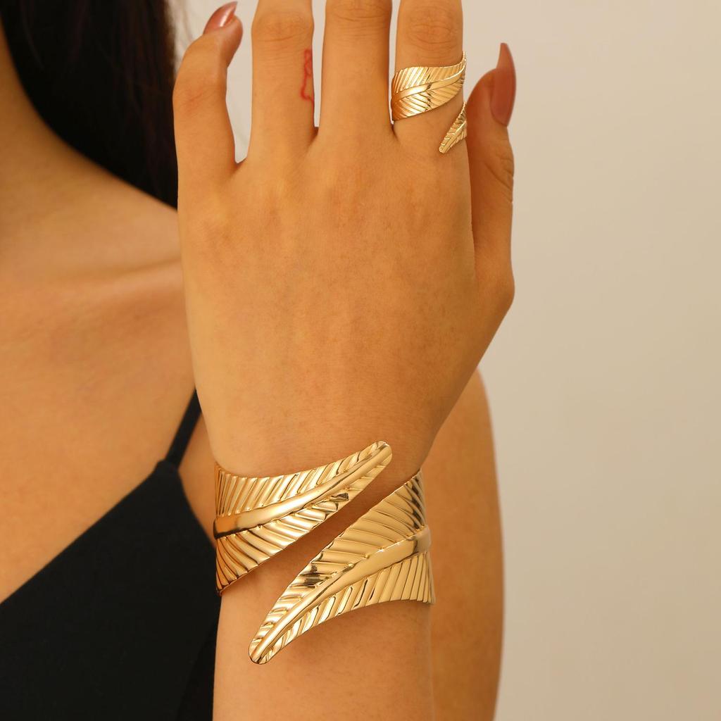 Gold Leaf Open Bracelet Ring & Earring Necklace Set - Women's Fashion Trend