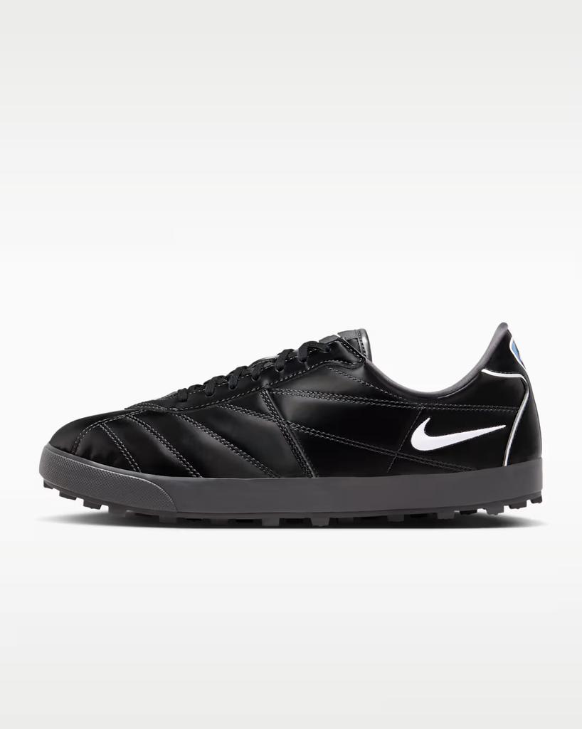 IR5902-010 Nike Astro Grabber "Black"
