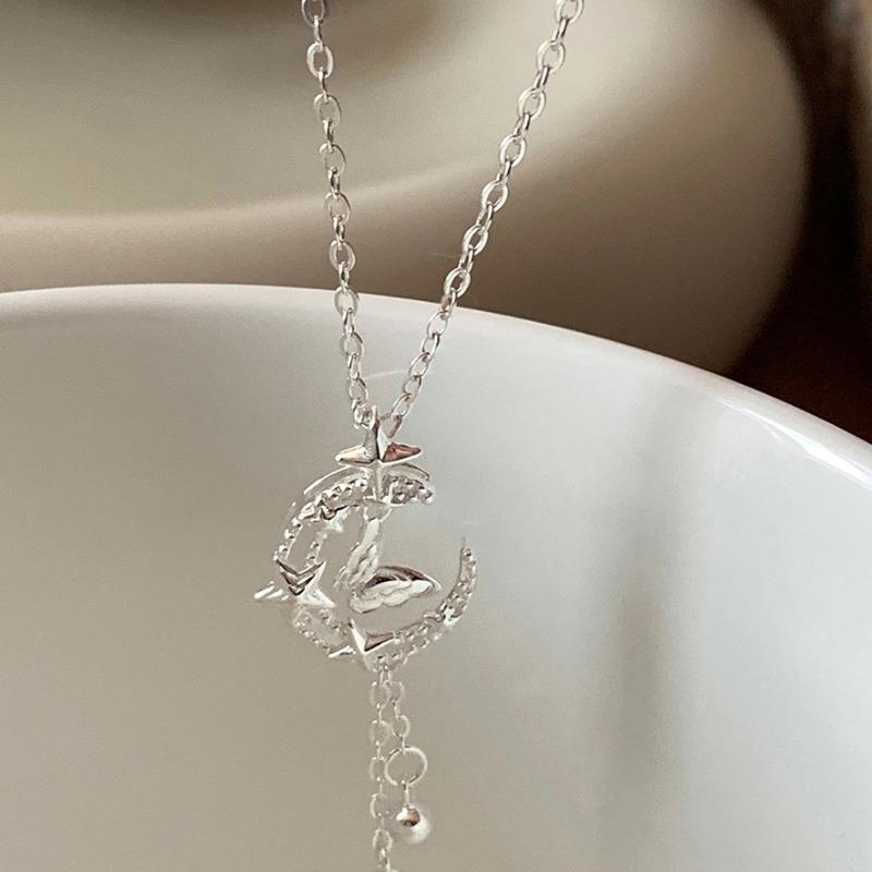 Korean Style Delicate Moon Butterfly Tassel Collarbone Necklace