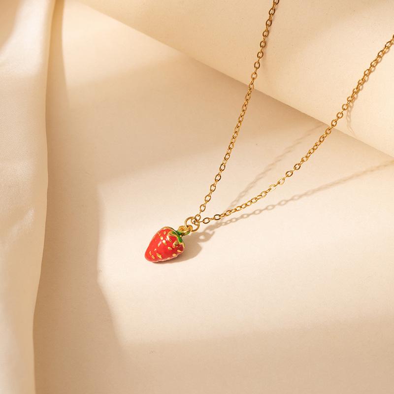 Red Double Strawberry Necklace - Light Luxury Niche Design, Versatile Clavicle Chain Jewelry