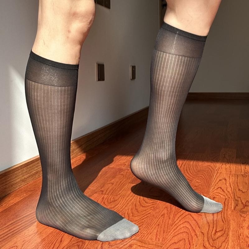 Herren Business-Anzugsocken Feines Streifenmuster Bequeme Passform Nylonstrümpfe für Formelle Anlässe und Bürokleidung