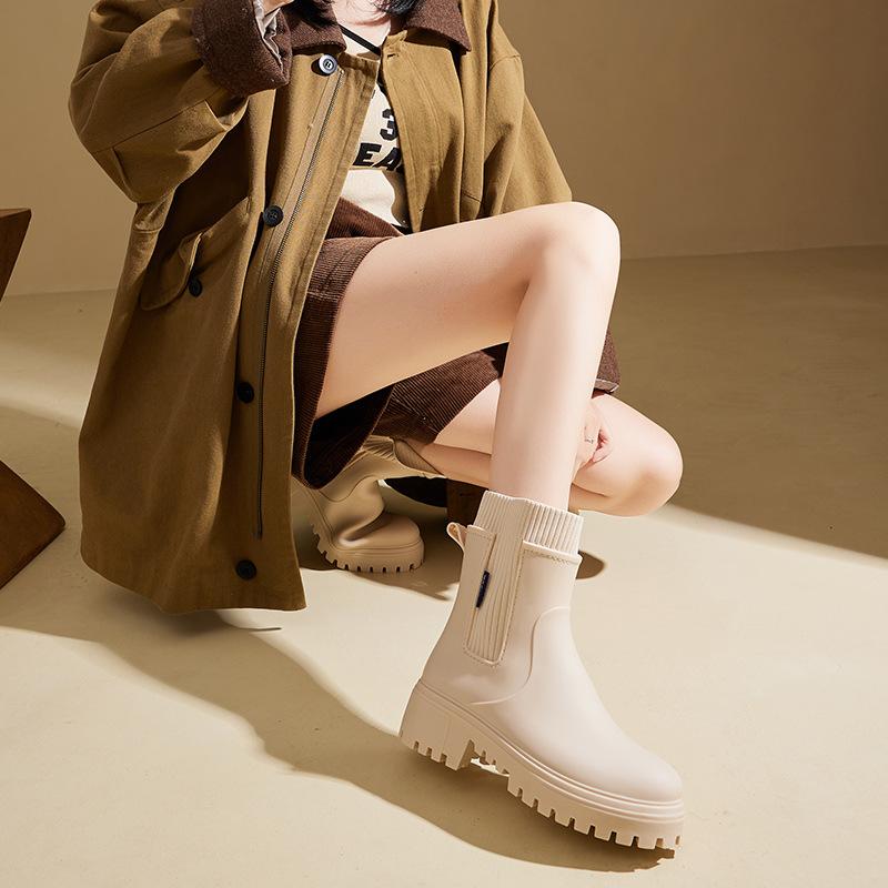 Women's Rain Boots Womens Mid Tube Wear Resistant Rubber Shoes Waterproof Non Slip Women Boots Slip On Zapatos De Mujer