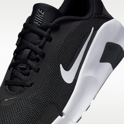 Nike Flex Train Black White