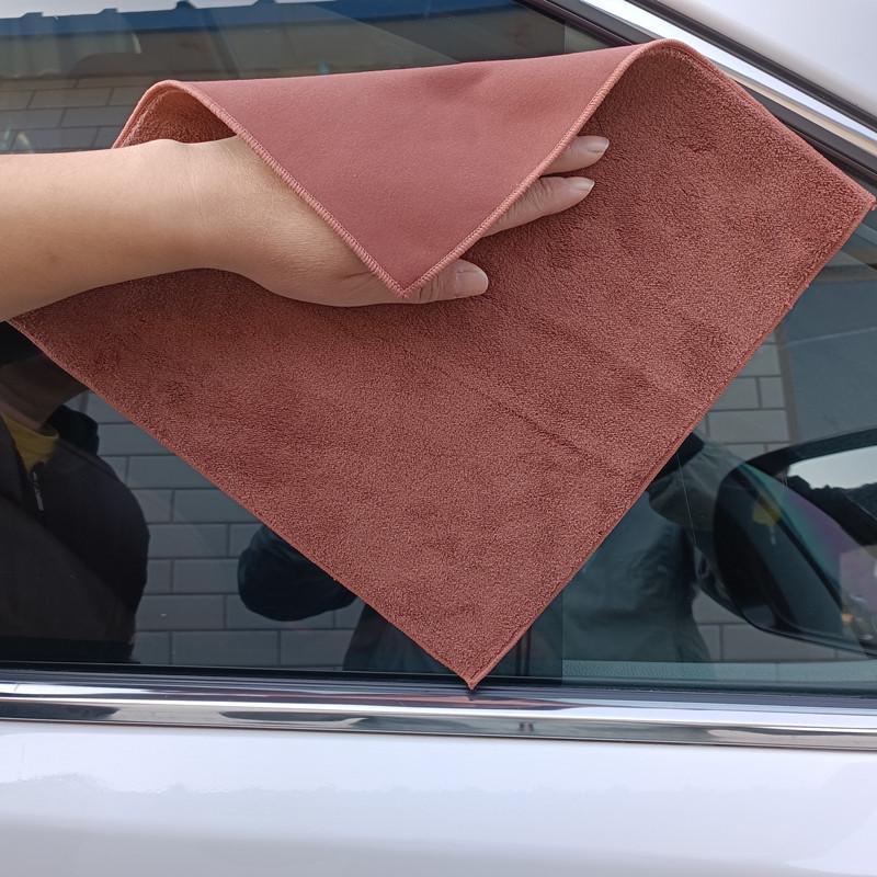 500g Thickened Double-Sided Coral Suede Car Cleaning Towel - Highly Absorbent and Durable for Car Wash.