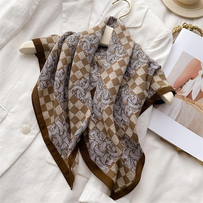 Korean Version of Qiandongge Silk Scarf, Thin Small Square Scarf, Luxury Temperament Herringbone Pattern Headscarf, Imitation Velvet Shawl, Scarf.