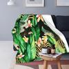 Green Leaves Plant Flannel Throw Blanket All Season Warm King Queen Size Super Soft Lightweight Blanket for Bed Living Room Sofa