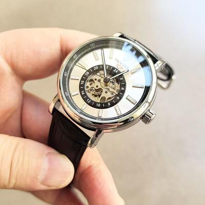 Business Herren Skelett Hohl Leder Herren Armbanduhren Luxus Automatische Mechanische Herrenuhr