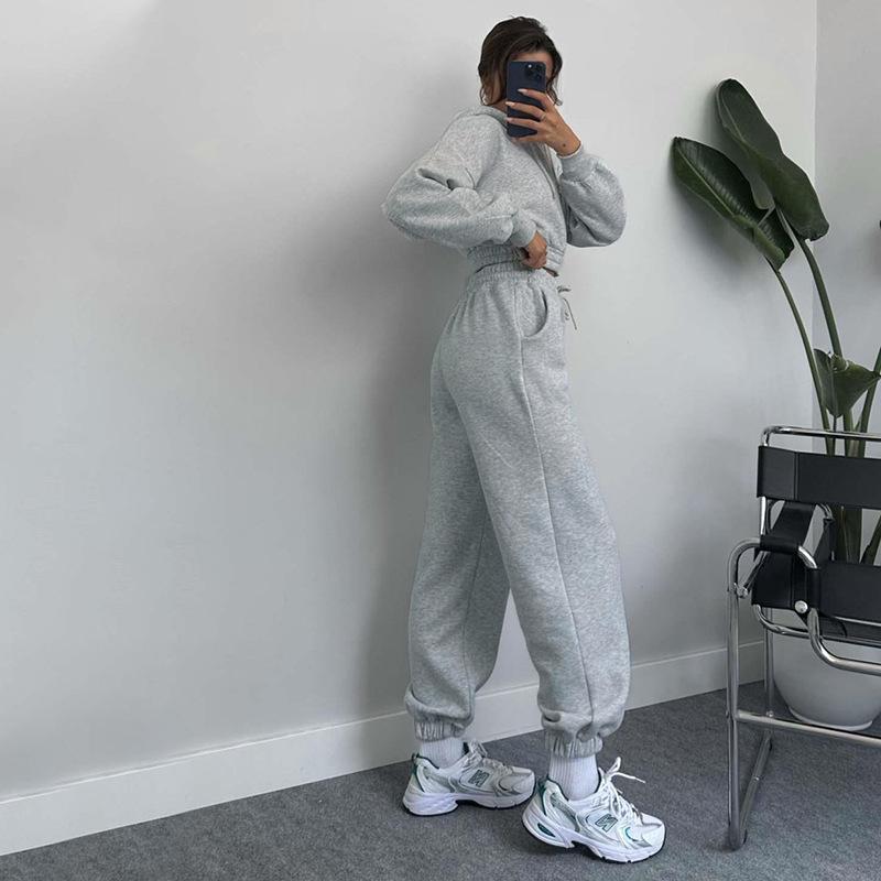 Two Pieces Tracksuits for Women Short Zipper up Hoodies Sweatshirts Coats and Drawstring Waist Sweatpants Casual Sport Clothing