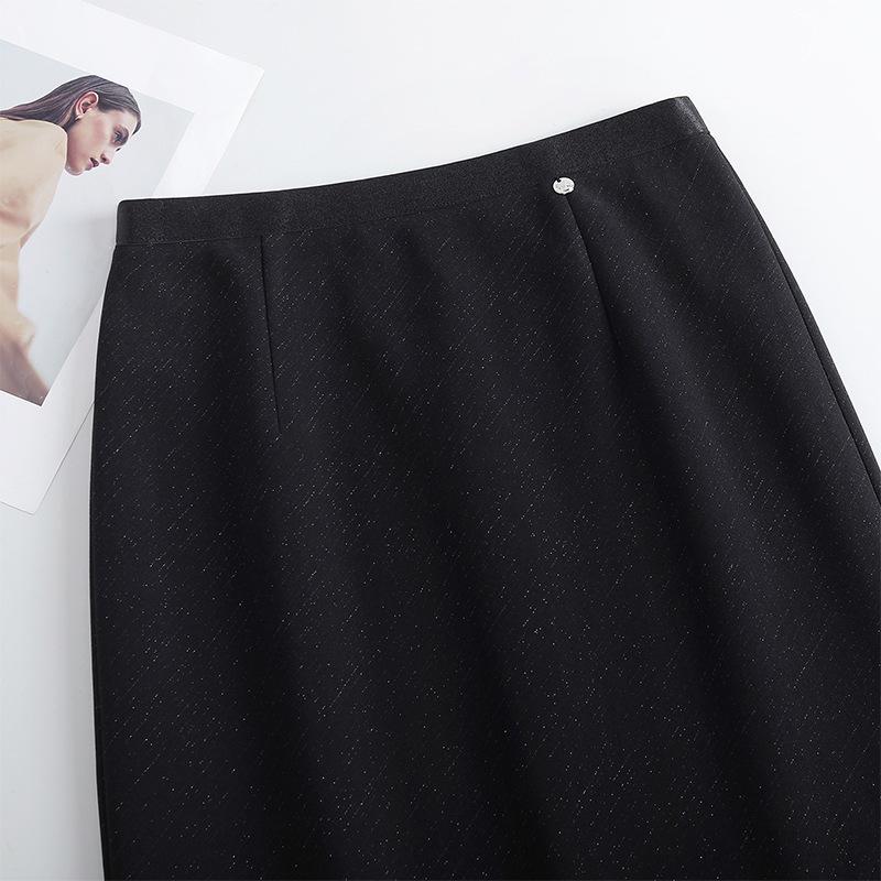 2026 Spring/Summer Elegant High-Waisted Bodycon Midi Skirt with Slit