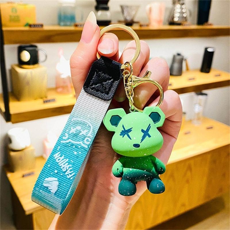 Unique Metal Keyring Color Changing Bear Resin Keychain Pendant for Couples and Friend