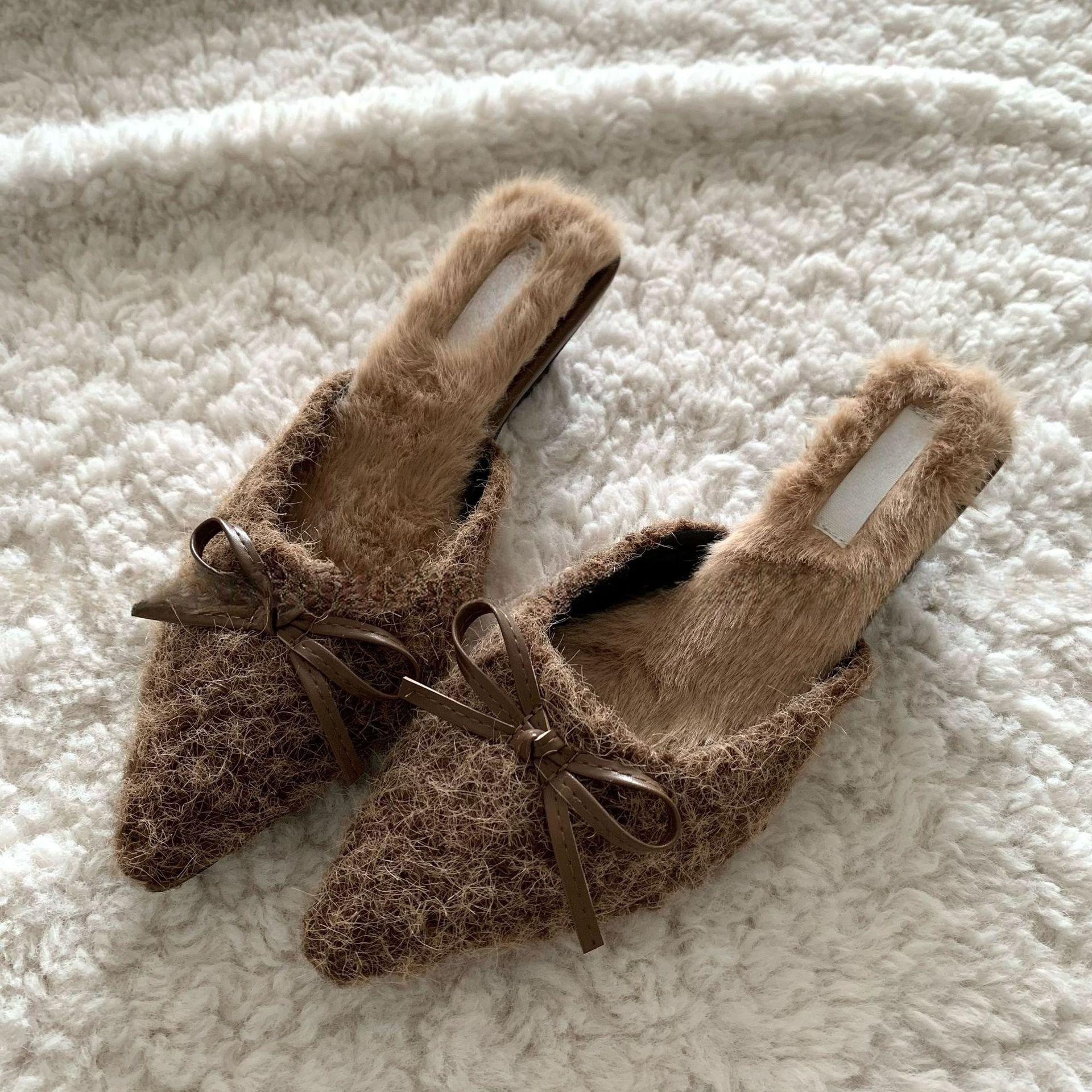 

Super fairy! Baotou thick heel rabbit hair shoes women wear bow-tied pointed head special-shaped middle heel velvet half-drag cotton single shoes 39 хаки