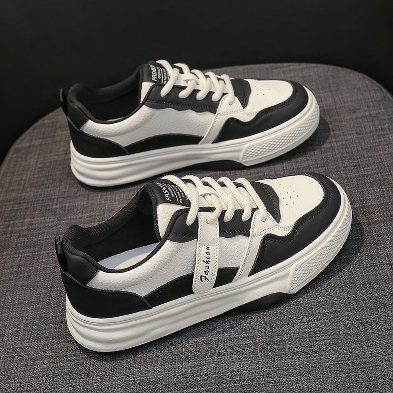 

Autumn new little white shoes female Internet celebrity versatile comfortable sports and leisure shoes platform sports shoes board shoes 41 чорний