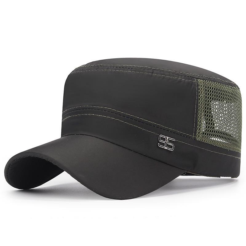 Unisex Summer Mesh Sunshade Hat with 95 Metal Logo – Quick-Drying and Breathable