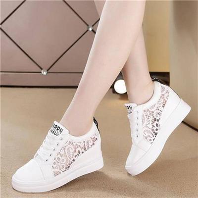 Breathable Inner Height Increase Little White Shoes 2025 New White Platform Spring and Summer Versatile Women's Travel Shoes Casual Sports Shoes