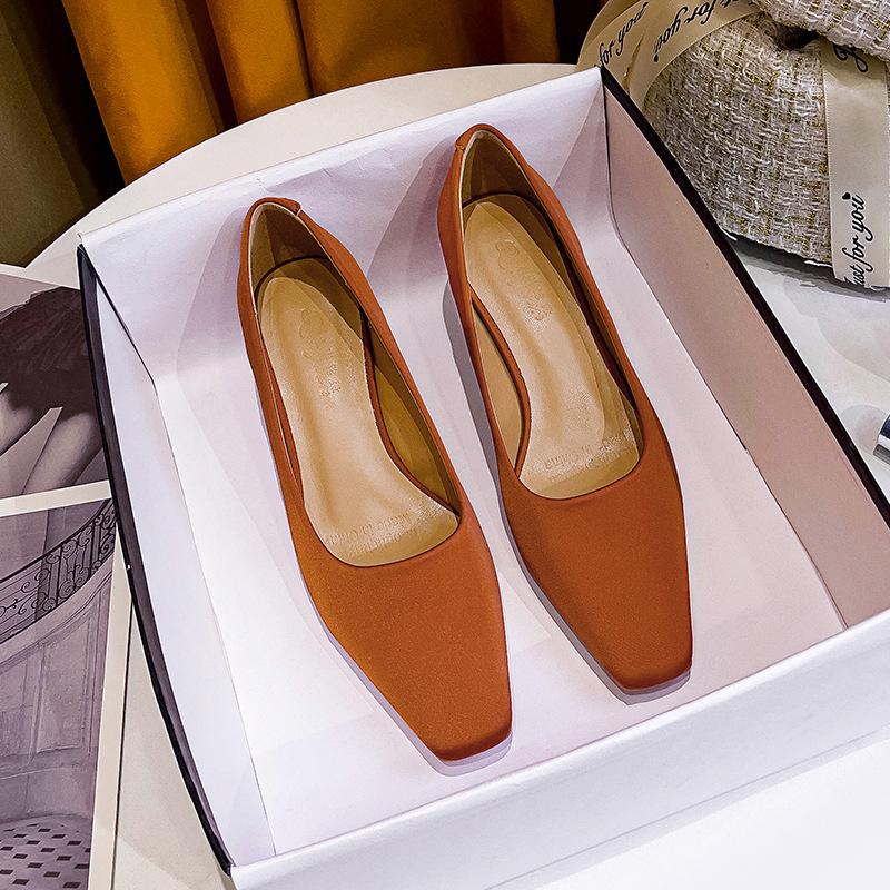 

Женские туфли-лодочки на высоком каблуке, новая черная темпераментная женская обувь, средний каблук, квадратный носок, высокие каблуки, женский толстый каблук 40 оранжевый