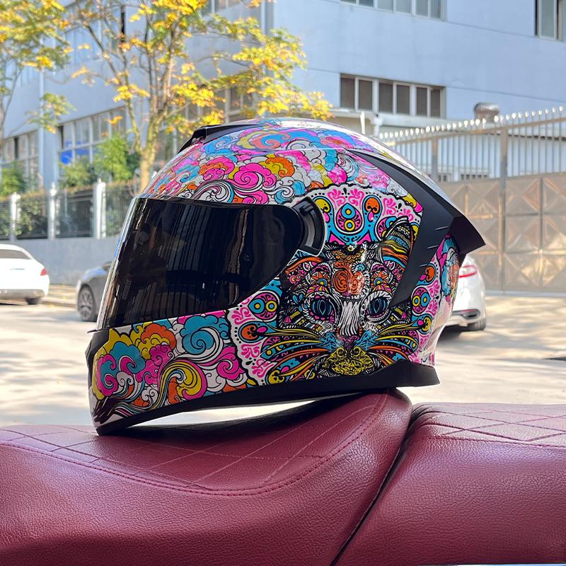 Motorcycle Full Face Helmet Moto Racing Helmet Adult Safety Helmet DOT Certified Four Seasons