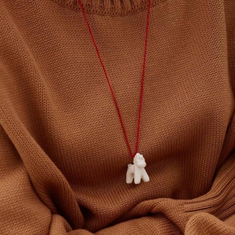 Enamel Coated Horse Charm Necklace Corrosion Resistant Copper Adjustable Neckchain Wear For Everyday Fashion Accent