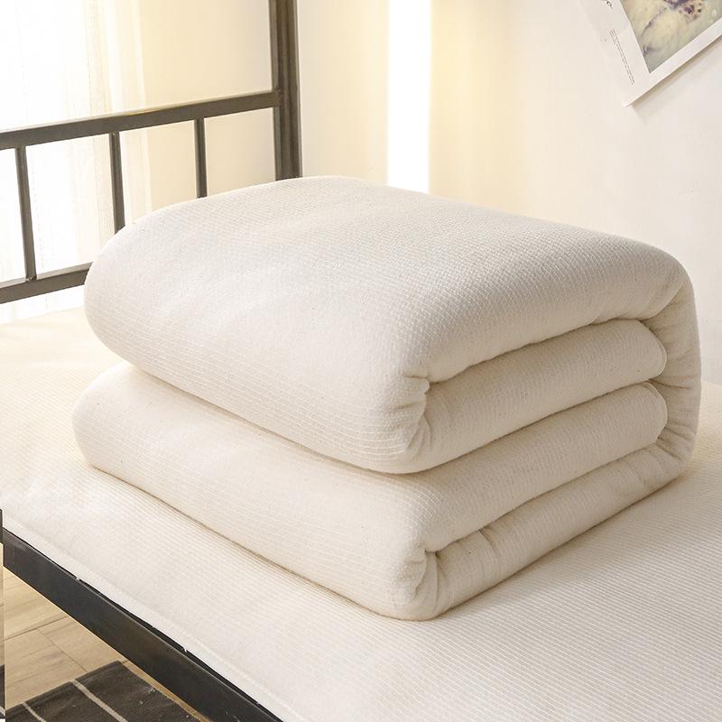 Xinjiang Cotton Fluff-Filled Winter Quilt: Single Dorm Mattress Pad