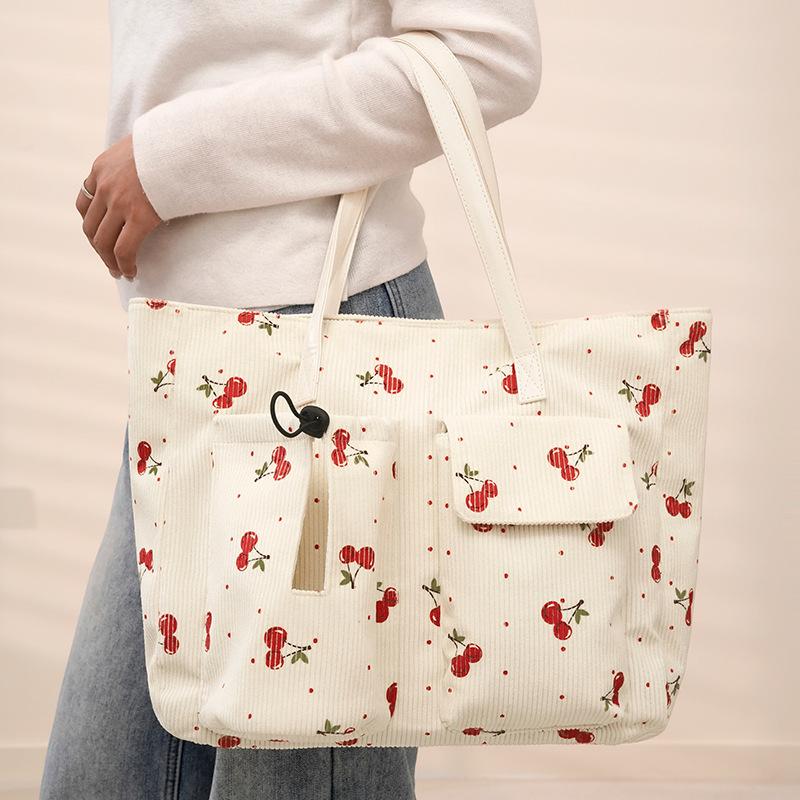 New Leopard Print Tote Bag Large Capacity Shoulder Crossbody Handbag for Women Fashionable Commuter Bag