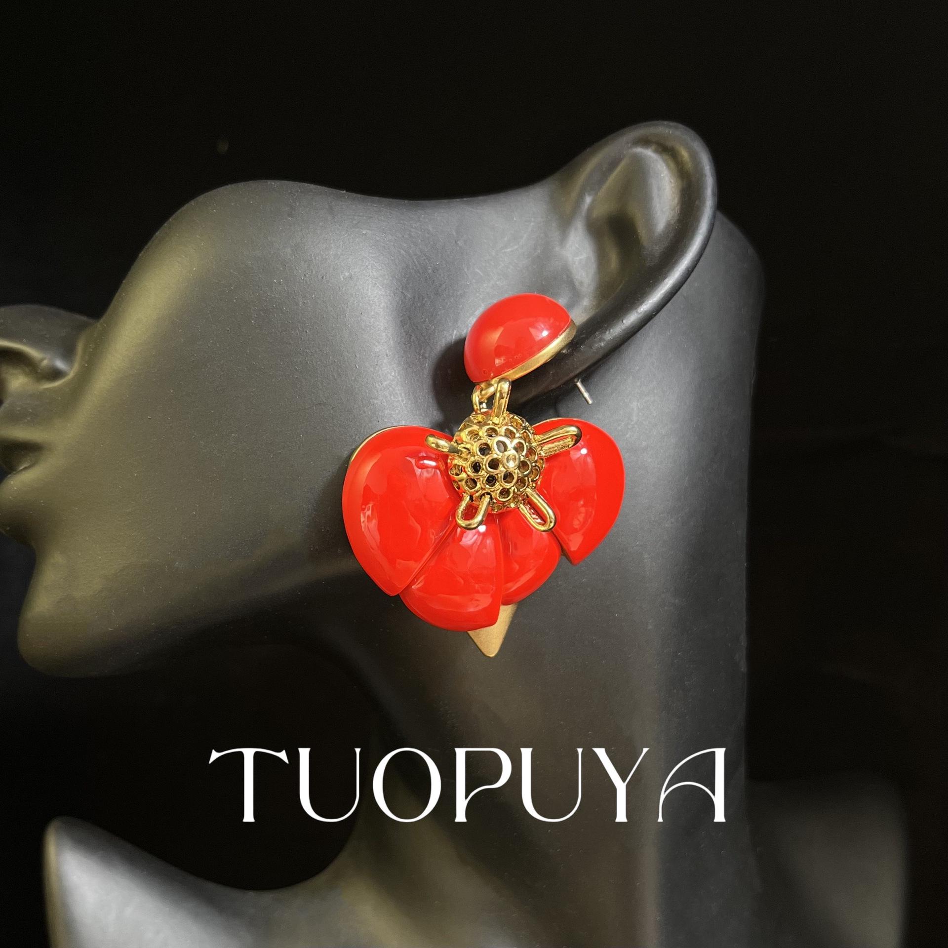 Retro 3D Red Heart Earrings: Bold, Unique Design