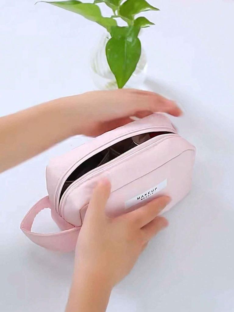 1pc Portable Cosmetic Bag, Gift for Valentine's Day for Travel Storage Bag, Makeup Bag, Cosmetic Bag, Vacation Organizer, Large Capacity