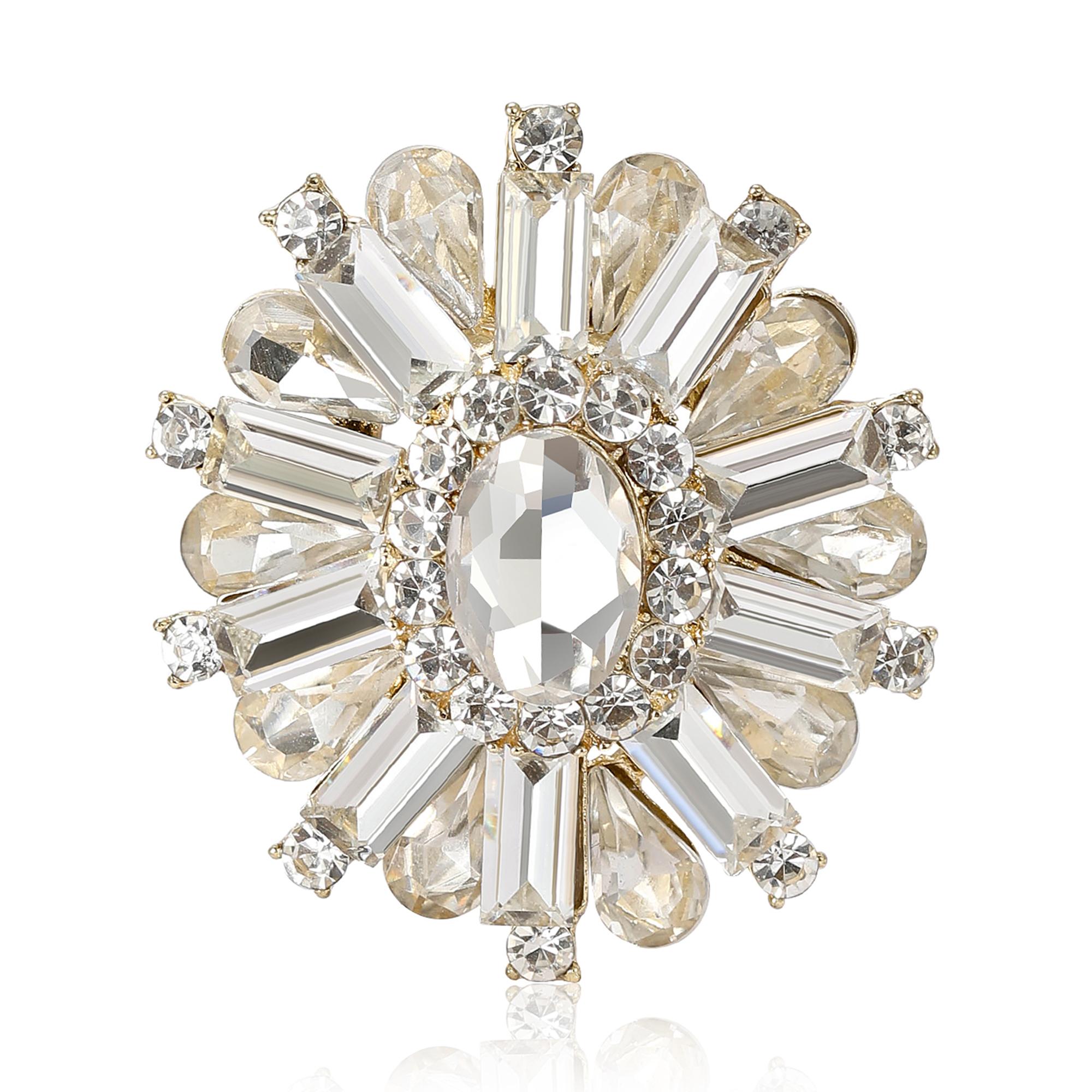 

Vintage Crystal Flower Brooch for Women Unisex Rhinestone Pins Casual Party Accessories Gifts