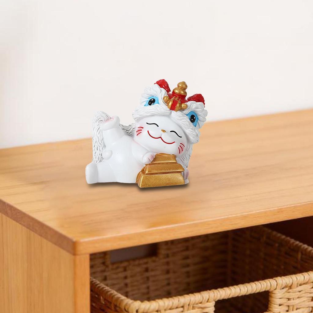 Lucky Cat Miniature Figurine Animal Sculpture Art Crafts Decorative Desktop Ornament Small Statue