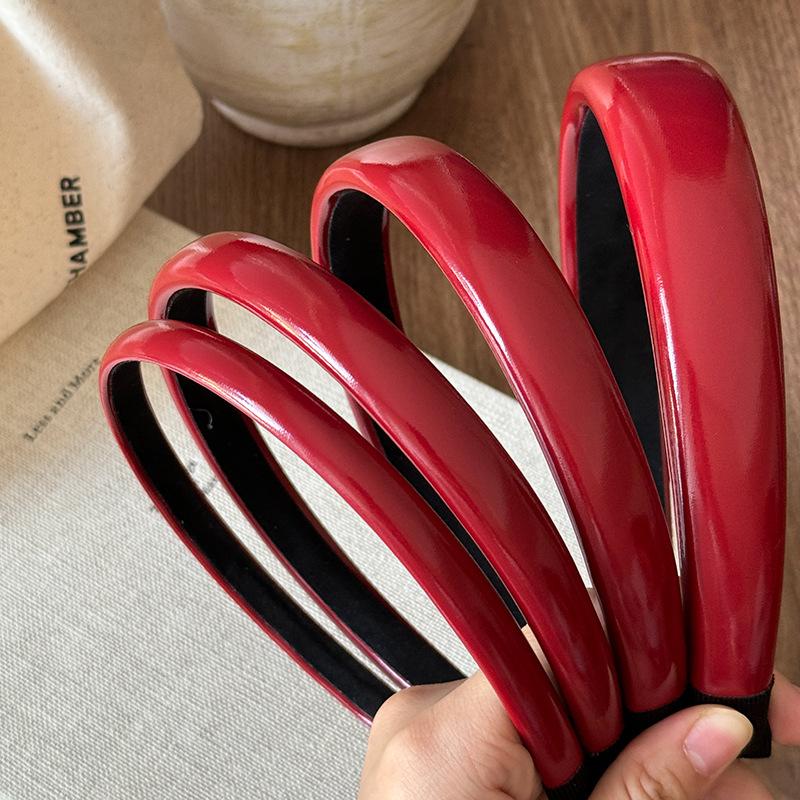 Wine Red Headband Skin Brightening Effect Faux Leather Hair Band Women's Elastic Hair Accessory Minimalist Chic Wide Thin Hair Hoop Gift