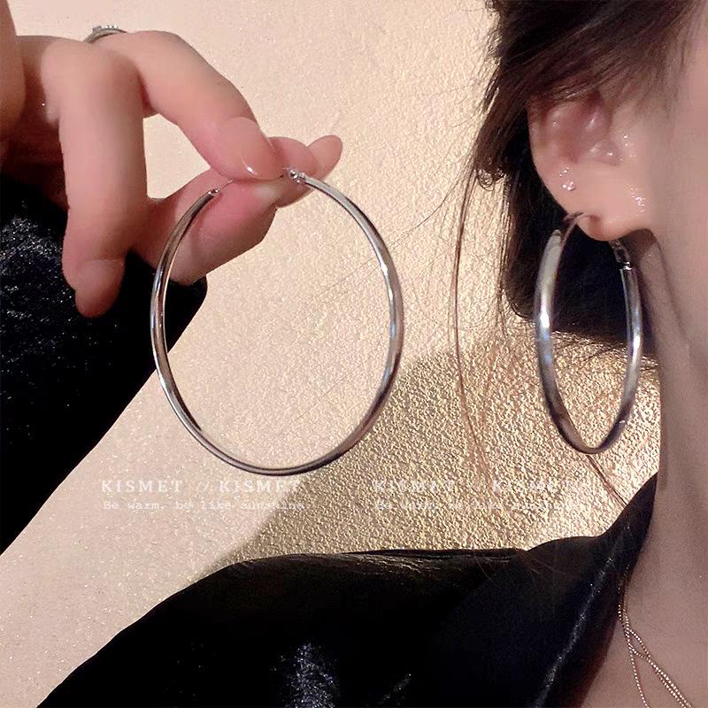 2024 New Trend: European-American Silver Hoop Earrings for Women