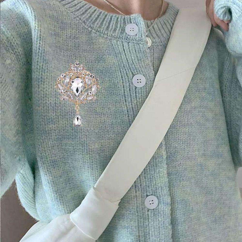 Rhinestone Flower Zinc Zinc Alloy Crystal Fashion Jewelry Korean Style Brooch Clothing Accessory Women Brooch