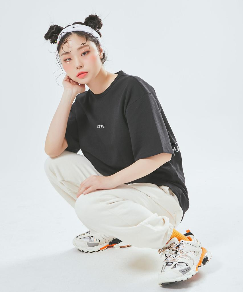 Kagamiel Oversized Straight Line T-Shirt Black