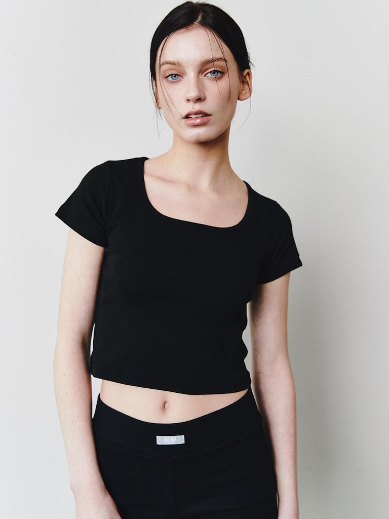 Asula As Basic Square Crop T [Black]