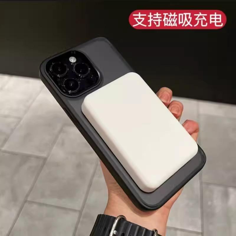Hidden folding bracket New magnetic suction suitable for Apple 11proMax mobile phone case 11 matte iPhone11 hard case