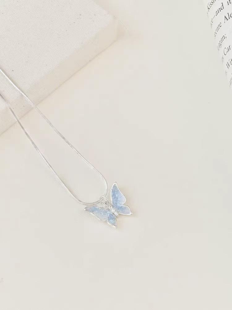 Crystal Butterfly Jewelry Set: Summer Blue Earrings & High-Class Collarbone Necklace with Light Luxury Style