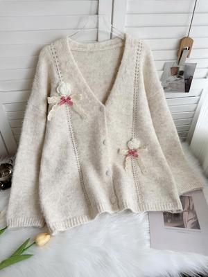 Plus Size Loose Knit Flower Cardigan - Autumn/Winter Lazy Style V-Neck Women's Sweater