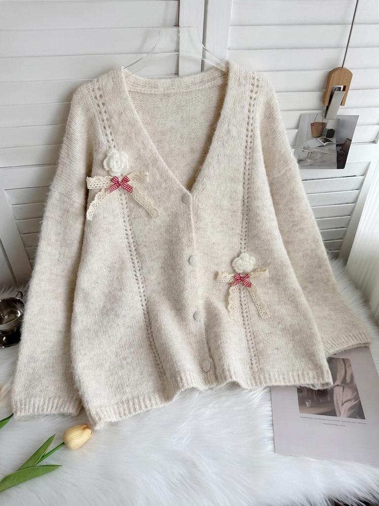 Plus Size Loose Knit Flower Cardigan - Autumn/Winter Lazy Style V-Neck Women's Sweater