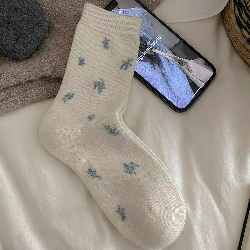 Floral Wool Socks, Women's Mid-calf Socks, Thick and Warm Long Socks for Autumn and Winter, Boneless Pile Fleece Socks