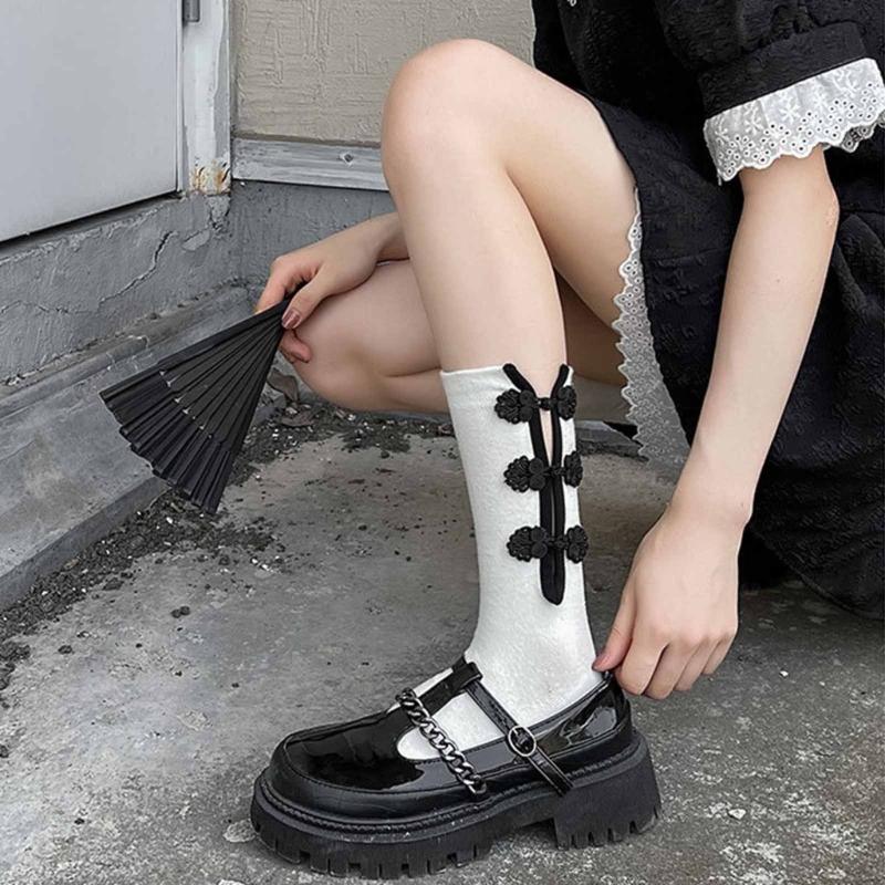Womens Casual Crew Socks, Chinese Style Cheongsam Buckle Design Ladies Socks Solid Color Cotton Calf Socks