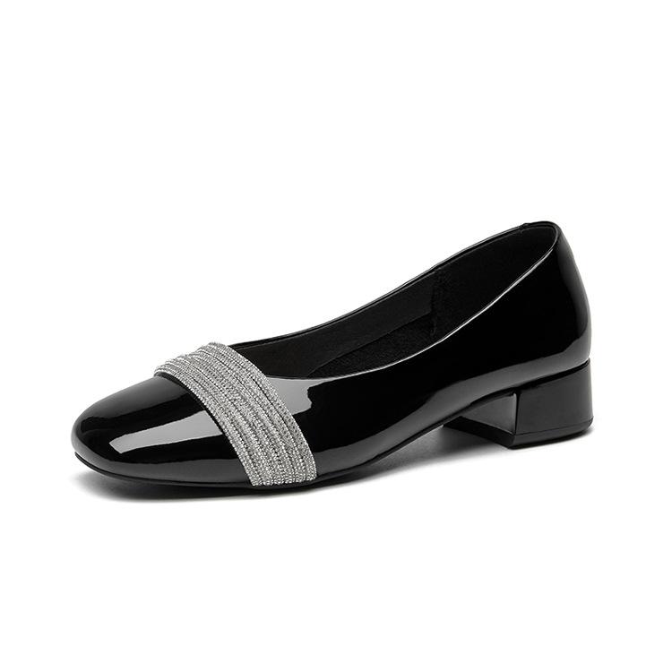 

Маленькие одинарные туфли из овчины с квадратным носком, женские весенне-летние новые туфли на толстом каблуке со стразами, с мелким вырезом, Мэри Джейн, женские туфли, маленькие кожаные туфли 40 чёрный