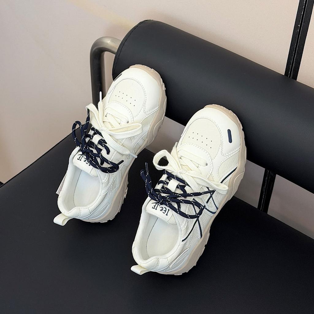 Mesh Breathable Leather German Training Shoes Women's New Versatile Casual Soft Sole Long Standing Not Tired Feet Sports Shoes Thin