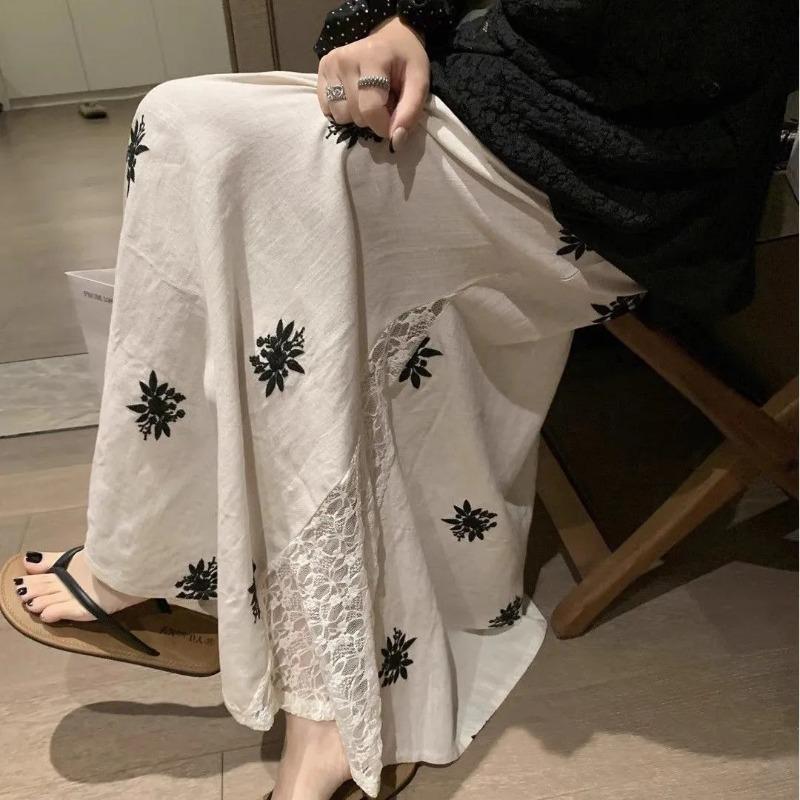 Women's White Embroidered Floral Maxi Skirt High Waist Lace Patchwork Long Skirt
