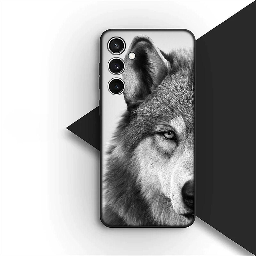 Casing Phone Cover for Samsung Galaxy S22 S21 S20 FE Ultra Plus A07 A17 A15 A16 A25 A57 A37 Case  Animal Stalking Wolf Art