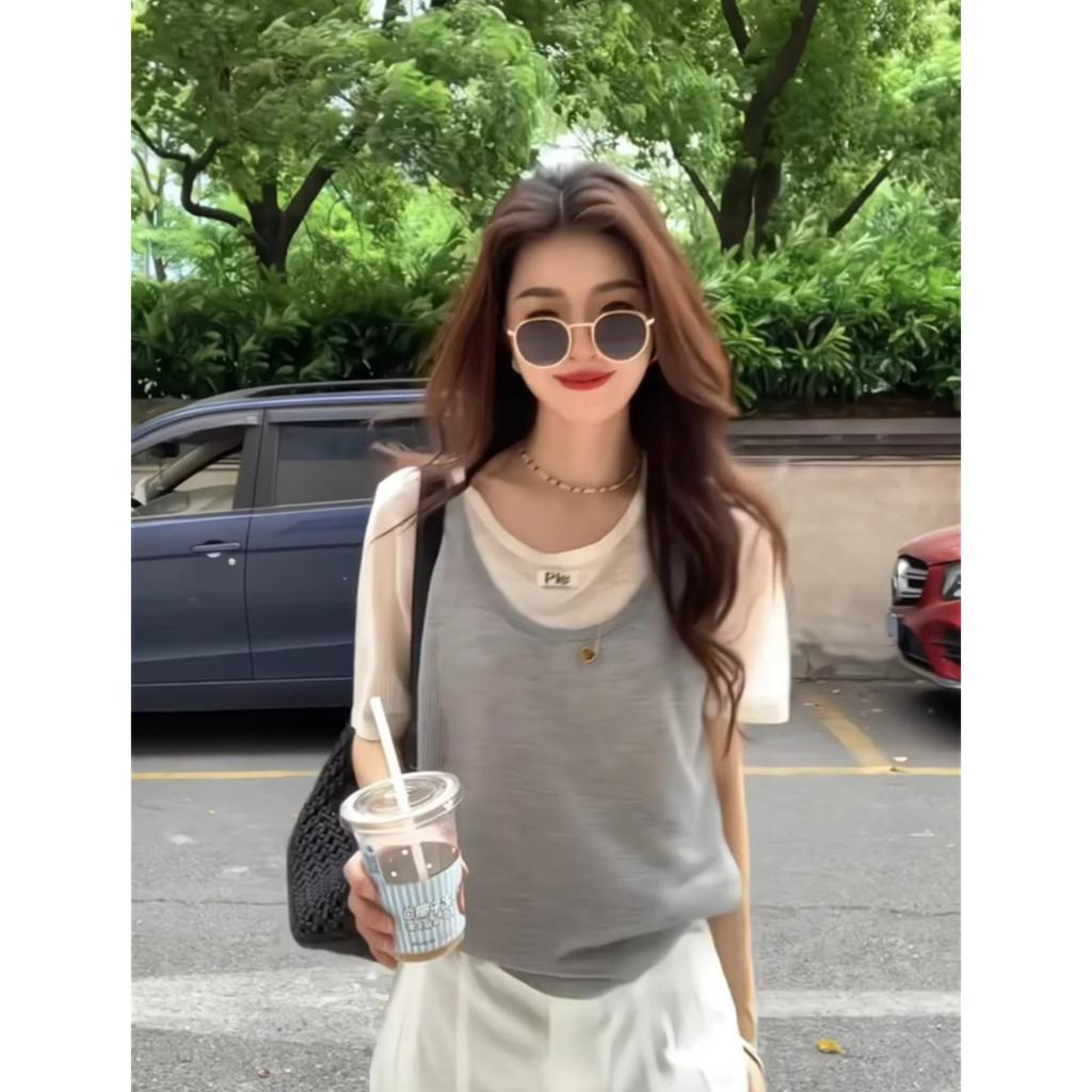 Korean chic chic design sense knitted ice silk short-sleeved t-shirt women's summer unique super good-looking two-piece top