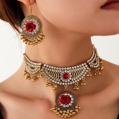 Ensemble de Bijoux Collier et Boucles d'Oreilles Fleur en Strass Style Ethnique Rétro