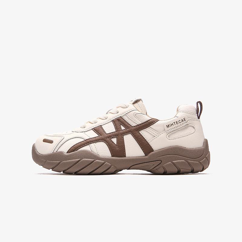 

Xiaohongshu супер популярные тренировочные кроссовки Форрест Гамп женские 2025 осень и зима универсальные повседневные спортивные кроссовки на мягкой подошве кроссовки папы 40